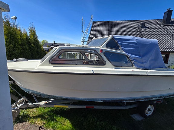 Fjord HT – Norsk kvalitetsklassiker med 120 hk V4 | Trailer + 4 hk reservmotor 2 of 5