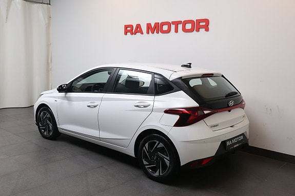Hyundai i20 4 of 5