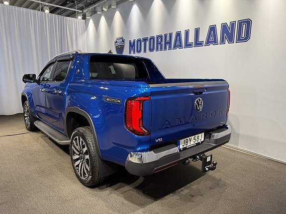 Volkswagen Amarok 4 of 10
