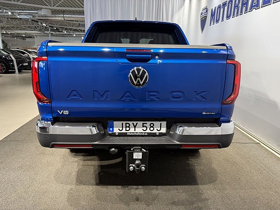 Volkswagen Amarok 5 of 10