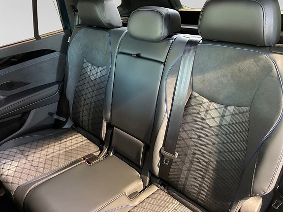 Volkswagen Tayron 13 of 15