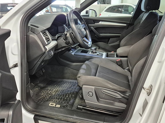 Audi Q5 6 of 10