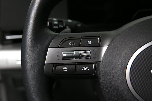 Hyundai Kona 18 of 25