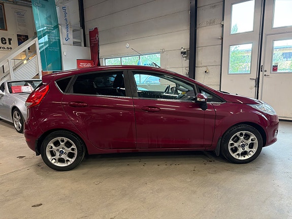 Ford Fiesta 4 of 10
