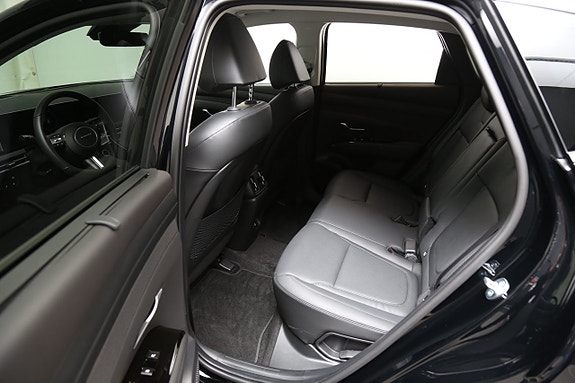 Hyundai Tucson 9 of 23