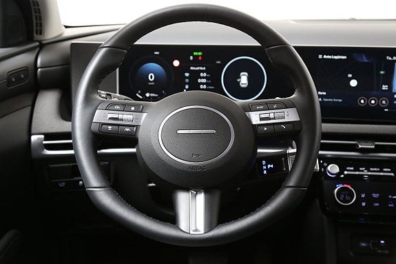 Hyundai Tucson 12 of 23