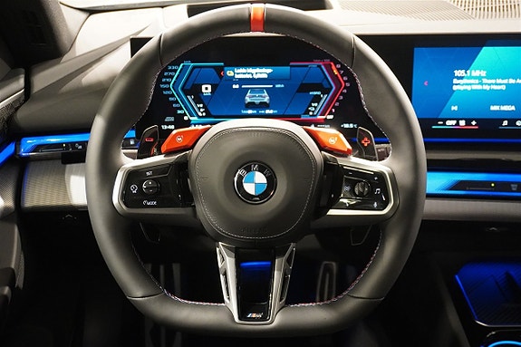 BMW M5 11 of 23
