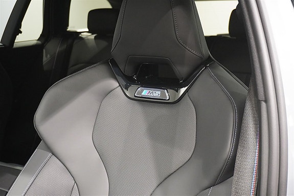 BMW M5 16 of 23