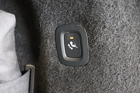 Volvo V90 Cross Country 8 of 29