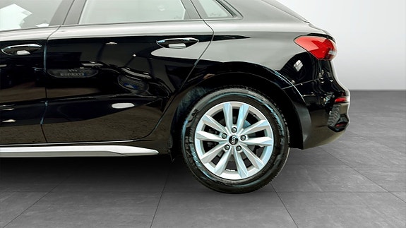Audi A3 6 of 12