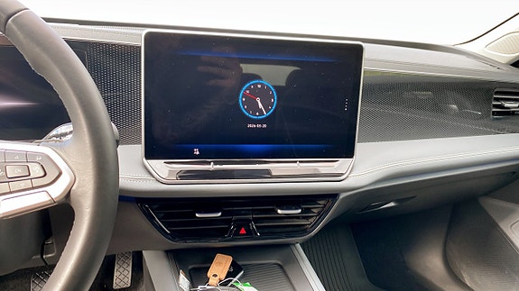 Volkswagen Passat 10 of 13