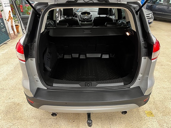 Ford Kuga 10 of 17