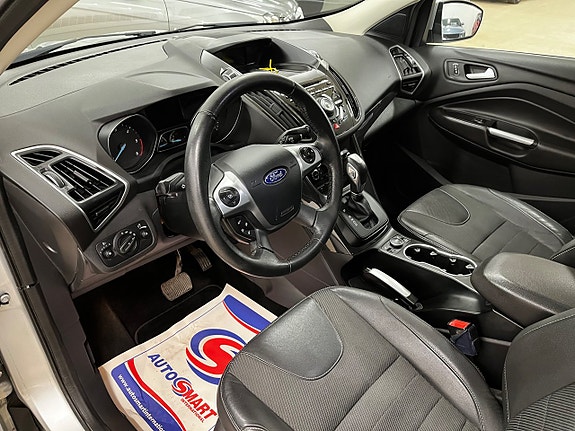 Ford Kuga 7 of 17