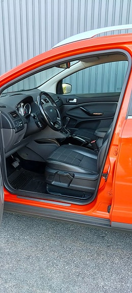 Ford Kuga 5 of 5