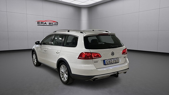 Volkswagen Passat Alltrack 4 of 5