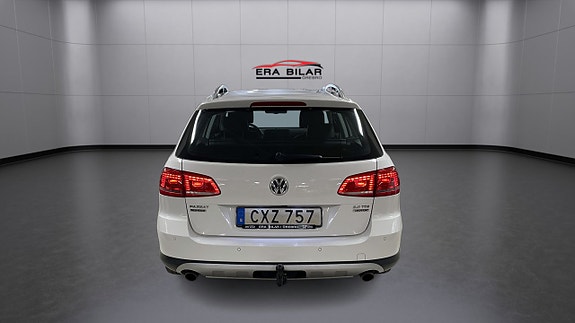 Volkswagen Passat Alltrack 5 of 5