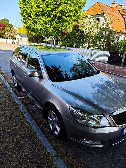 Skoda Octavia 8 of 19