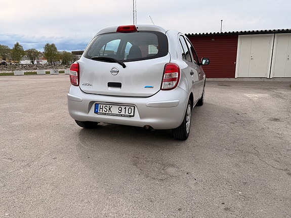 Nissan Micra 3 of 5