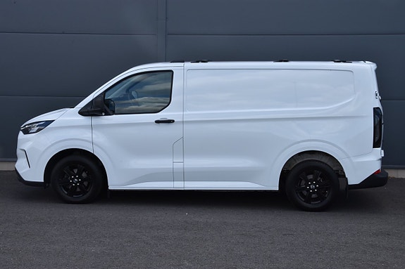 Ford Transit Custom 15 of 26