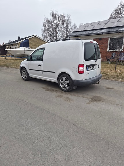 Volkswagen Caddy 2 of 5