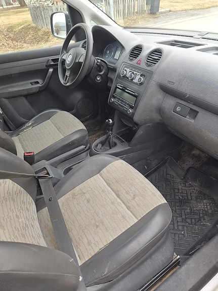 Volkswagen Caddy 5 of 5