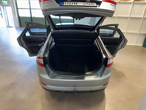 Ford Mondeo 8 of 19