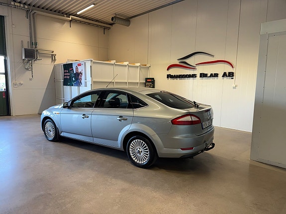 Ford Mondeo 4 of 5