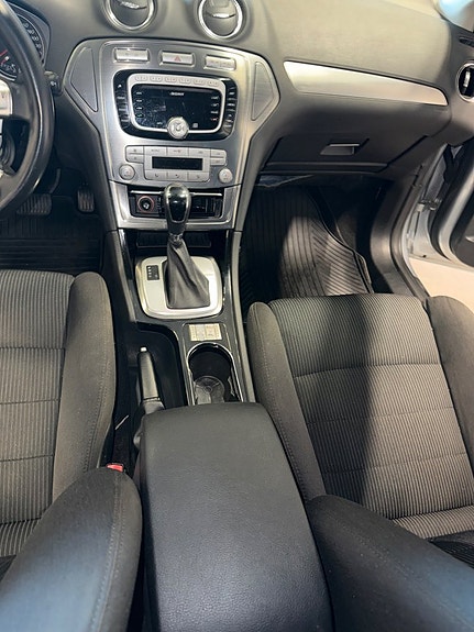 Ford Mondeo 11 of 19