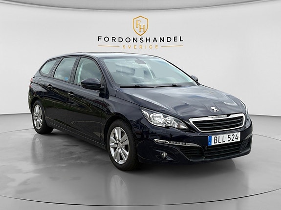 Peugeot 308 SW 3 of 5