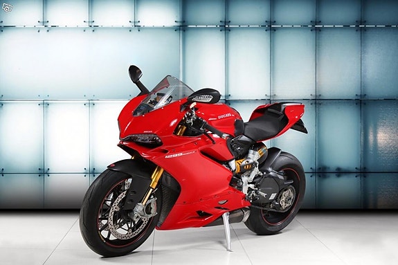 Ducati Panigale 1299S 3 of 3