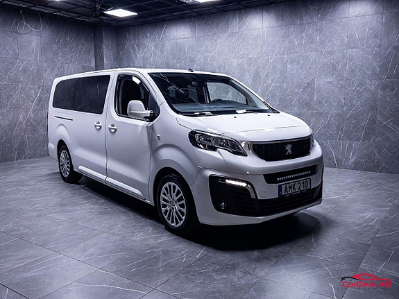 Peugeot Traveller 9 of 29