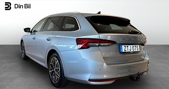 Skoda Octavia 3 of 5