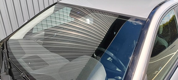 Mercedes-Benz C200 11 of 14