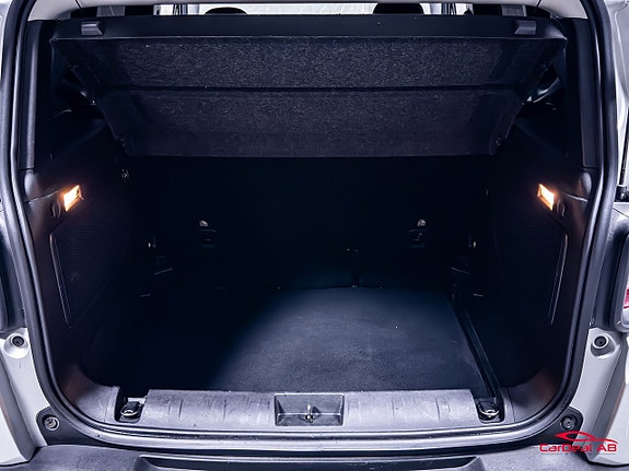 Jeep Renegade 17 of 26