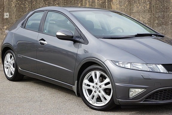 Honda Civic 2 of 5