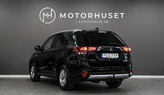 Mitsubishi Outlander 4 of 5