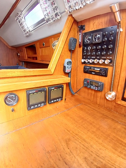 Avance 36, m Volvo-Penta D1-20 (18hk), fint skick 12 of 14