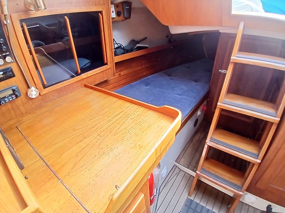 Avance 36, m Volvo-Penta D1-20 (18hk), fint skick 11 of 14