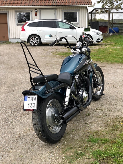 Suzuki VZ800 Marauder 2 of 5