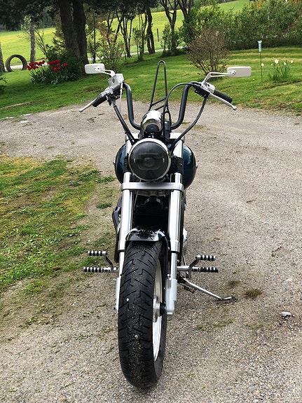 Suzuki VZ800 Marauder 4 of 5