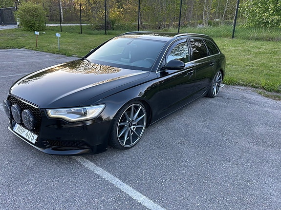 Audi A6 3 of 9