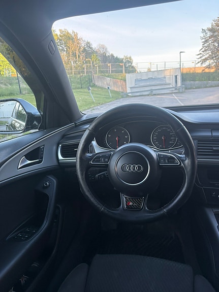 Audi A6 5 of 9