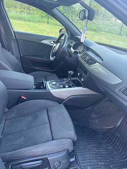 Audi A6 4 of 9