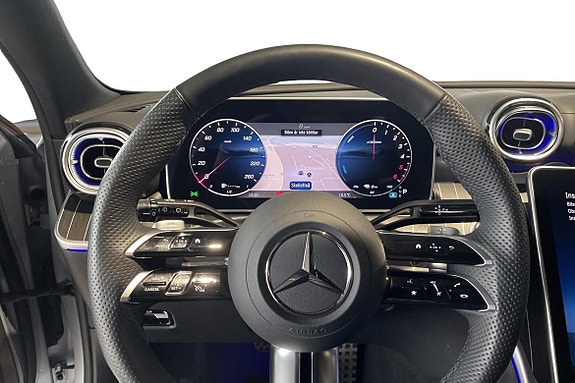 Mercedes-Benz C300 12 of 19