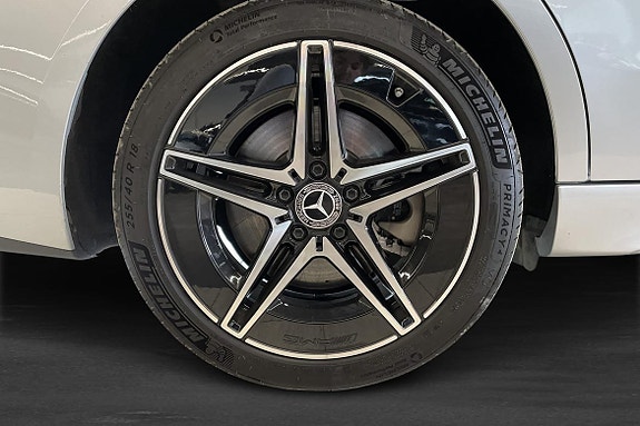Mercedes-Benz C300 19 of 19