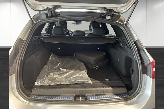 Mercedes-Benz C300 18 of 19