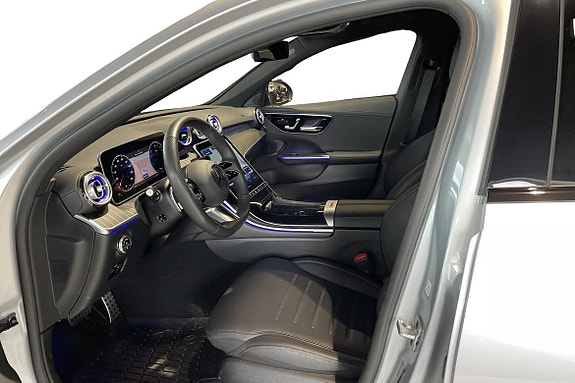 Mercedes-Benz C300 7 of 19