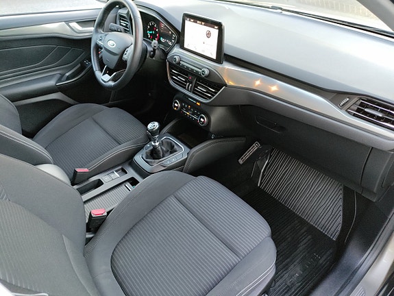Ford Focus 10 of 18