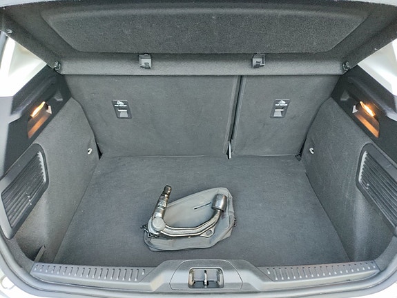 Ford Focus 12 of 18