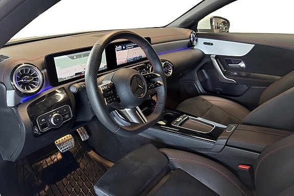 Mercedes-Benz CLA200 8 of 20
